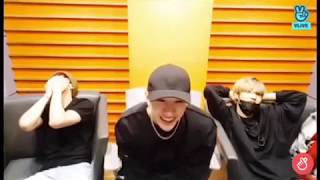 3racha cringing to their music [upl. by Eedahs]