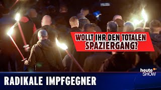 Querdenker in Sachsen NaziFackelmob vorm Haus der Ministerin  heuteshow vom 10122021 [upl. by Nylesoj]