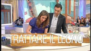 Cura e pulizia legno Rubrica Chi fa da sè Unomattina in Famiglia Lucia Cuffaro [upl. by Anek]