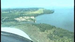 TRAVEL NEWS Cessna 310 aterrizaje en Villa Rumipal Cordoba [upl. by Oahc]