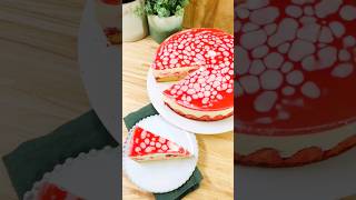 LIFEHACK ERDBEERTORTE MIT BESONDERER OPTIK 🍓🍓🍓 droetker lifehack torte [upl. by Thurstan279]