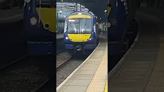 Screenwash coming from a class 170 at Glasgow Queen street [upl. by Phipps539]