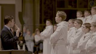 Madame par les Petits Chanteurs à la Croix de Bois [upl. by Martreb]