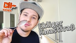 EKLIGES KNASTESSEN WatchingOITNB ▶▶ Hardi tischt auf [upl. by Mir]