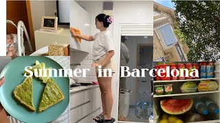 Kthehem ne Barcelona🏡Pastrojm Shtepin bashk🧹VLOG [upl. by Bealle164]