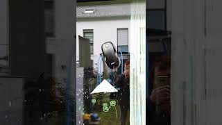 Roboter putzt Fenster Fensterputzroboter von Allezard [upl. by Ria]