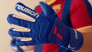 Reusch quotWojciech Szczęsnyquot ATTRAKT FREEGEL FUSION ORTHOTEC GOALIATOR Goalkeeper Gloves [upl. by Simonetta961]