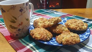 Овсяное печенье с яблоками и орехами  Простой и быстрый рецепт 🍪 [upl. by Othella38]