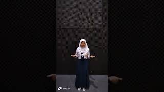 Speech Contest  Shazia Humaira Sofyan  SMP Negeri 24 Kota Surakarta [upl. by Yrolam]