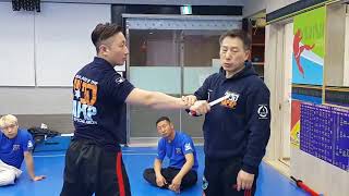 카팝 크라브마가 협회 양준영 회장님 크라브마가 나이프 방어 수업 KAPAP KRAV MAGA KOREA DALTAN YANG KRAV MAGA KNIFE DEFENSE CLASS [upl. by Anrym]