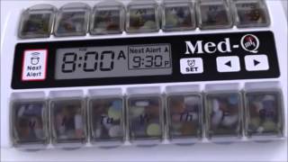 How the Electronic Pill Box Dispenser  MedQ Works [upl. by Tory460]