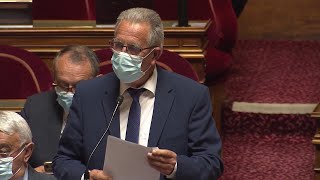 L’interdiction du voile sur les mineures dans l’espace public votée par le Sénat [upl. by Stanfield]