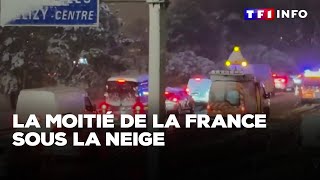 La moitié de la France sous la neige｜TF1 INFO [upl. by Eirollam380]