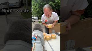 🧀Sharing Tasty Turkey Noodles With The Hungry🤤🍝 Don’t Waste Food catvideos catmemes trending [upl. by Lessur]