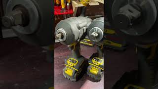 มาดูความแตกต่างdcf961 กับdcf964 DEWALT [upl. by Niwre]