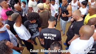 Capoeira Praça da República Turma do Tito destrói Mestre Sabará e apanha de Berimba [upl. by Surtimed]