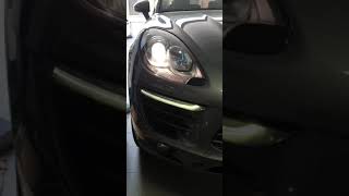 Conversion feux halogène vs Power LED Porsche Macan [upl. by Stahl984]