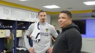 Ibrahimovic incontra il Fenomeno Ronaldo e reagisce così [upl. by Yblek527]