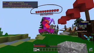 How to get the damage indicators on Cubecraft Bedrock Edition [upl. by Frederica691]