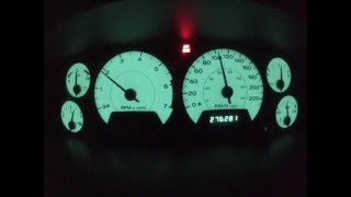 Jeep Grand Cherokee WJ 47 V8 HO Overland 2002 Launch amp acceleration 060 mph  0100 kmh [upl. by Ahcarb572]