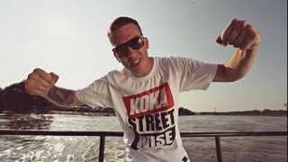 Flint  Muszę dostać skrzydeł feat Dotcom prod Barthvader [upl. by Eneleuqcaj]