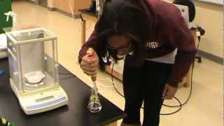 Micropipette usage P20 demo by a Spelman student [upl. by Tonry656]