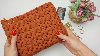 Floral Pattern Crocheted Handbag A New Experience in Crocheting Цветочный узор Вязаная крючком сумка [upl. by Anoel463]