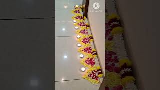 diwalispecial diy diwalidecoration lastminutetips flowerrangoli flowerdecorationshorts [upl. by Nnyleuqcaj]