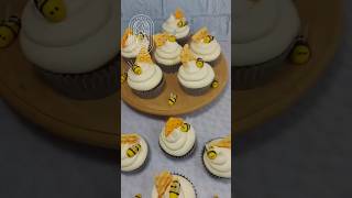 CUPCAKES de panales de ABEJAS sofiarepostera repostería cupcakes cupcake [upl. by Vaios831]