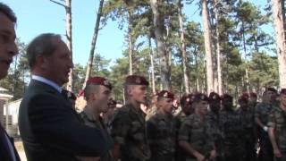 Visite de ministre de la Défense et anciens combattants à Castres [upl. by Aisatan822]