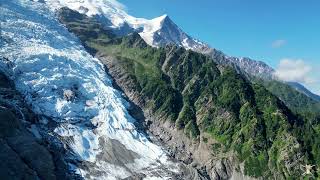 Le glacier des Bossons vallée de Chamonix [upl. by Dinerman]