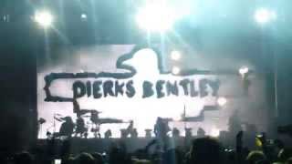 Dierks Bentley  quotSidewaysquot LIVE FULL SONG [upl. by Katlaps]