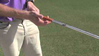 5 minute golf lessons  golf grip [upl. by Yancey]