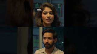 Taapsee Pannu CATCHES Vikrant Massey lie in 🤥 haseendillruba [upl. by Ennybor]