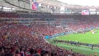 La Marea Roja enmudeció todo Brasil cantando el Himno en el Maracaná Chile vs España 18062014 [upl. by Holofernes]