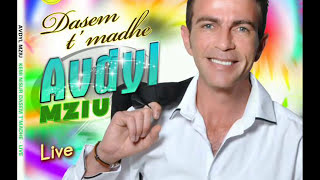 Avdyl Mziu kur e pash at vajzen te shkolla044 346 739 049 818636 [upl. by Nailij535]