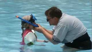 Leren snorkelen Learning how to snorkel 01052012 [upl. by Nevaed]