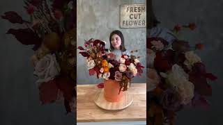 Arrangement in a hat box florist flowerarrangement flowershop flowers art austinflorist [upl. by Avlem]