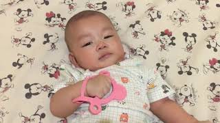 TIPS ANTI NGEMUT JARI  TANGAN  TEETHER YANG COCOK UNTUK BAYI 3 BULAN [upl. by Berri]