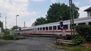 Bahnübergang Nierstein Sironastraße  Railroad Crossing  Spoorwegovergang [upl. by Karin]