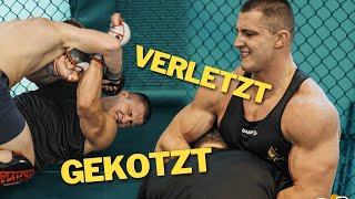 MMA Kämpfer verprügelt Bodybuilder [upl. by Decca]