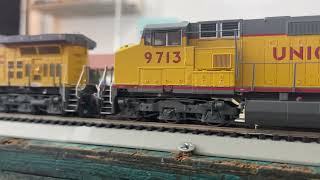 Athearn Genesis Dash 944CWs start up and run by [upl. by Adey]