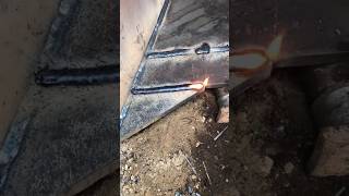 very good Pakistani welder bahut acchi building hai short video [upl. by Rashidi]