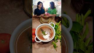 Farah Khans amp Jamie lever ke sath quotTomato Rasamquot Recipe viralvideofarahkhan youtubeshort [upl. by Enninaej213]