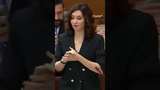 Saludo irónico de Díaz Ayuso quotFeliz Navidad en Madurolandiaquot [upl. by Saber]