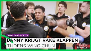 Verslaggever Danny krijgt rake klappen tijdens Wing Chun  DANNY GAAT SPORTEN [upl. by Une]