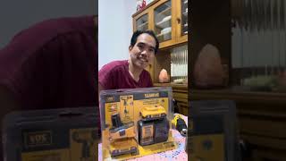 DEWALT 20V Battery Adapter Kit 18V to 20V [upl. by Elenahc]