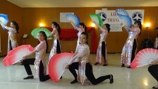 Tiana Thanh Nhu Vat Nang Vietnamese Fan Dance [upl. by Adirahs]