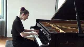 Luisa Splett performs Mozart Klaviersonate KV 331 ADur Menuetto [upl. by Warp]