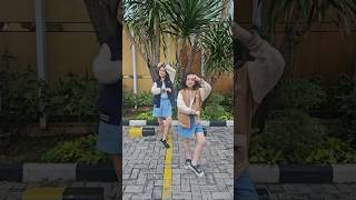 Magic Hour JKT48 dance challenge versi Chelona Chelia shorts video [upl. by Htezil]